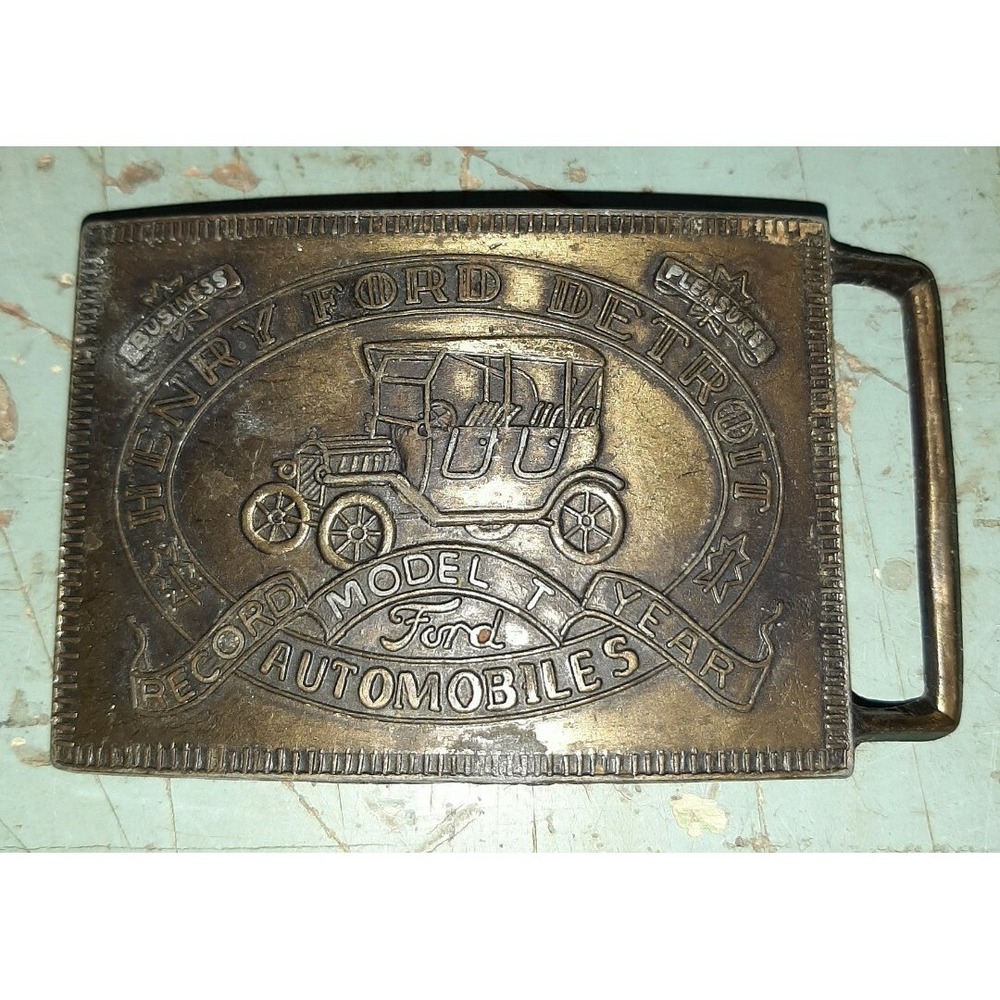 VINTAGE HENRY FORD DETROIT MODEL T AUTOMOBILES BRASS BELT BUCKLE